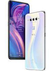 Does TCL Plex have telephoto camera?